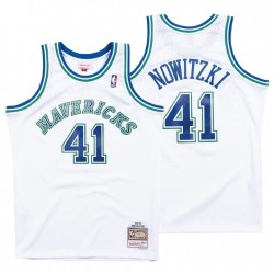Dallas Mavericks 1998-99 Classics Hardwood Dirk Nowitzki No. 41 Blanco Swingman Camiseta